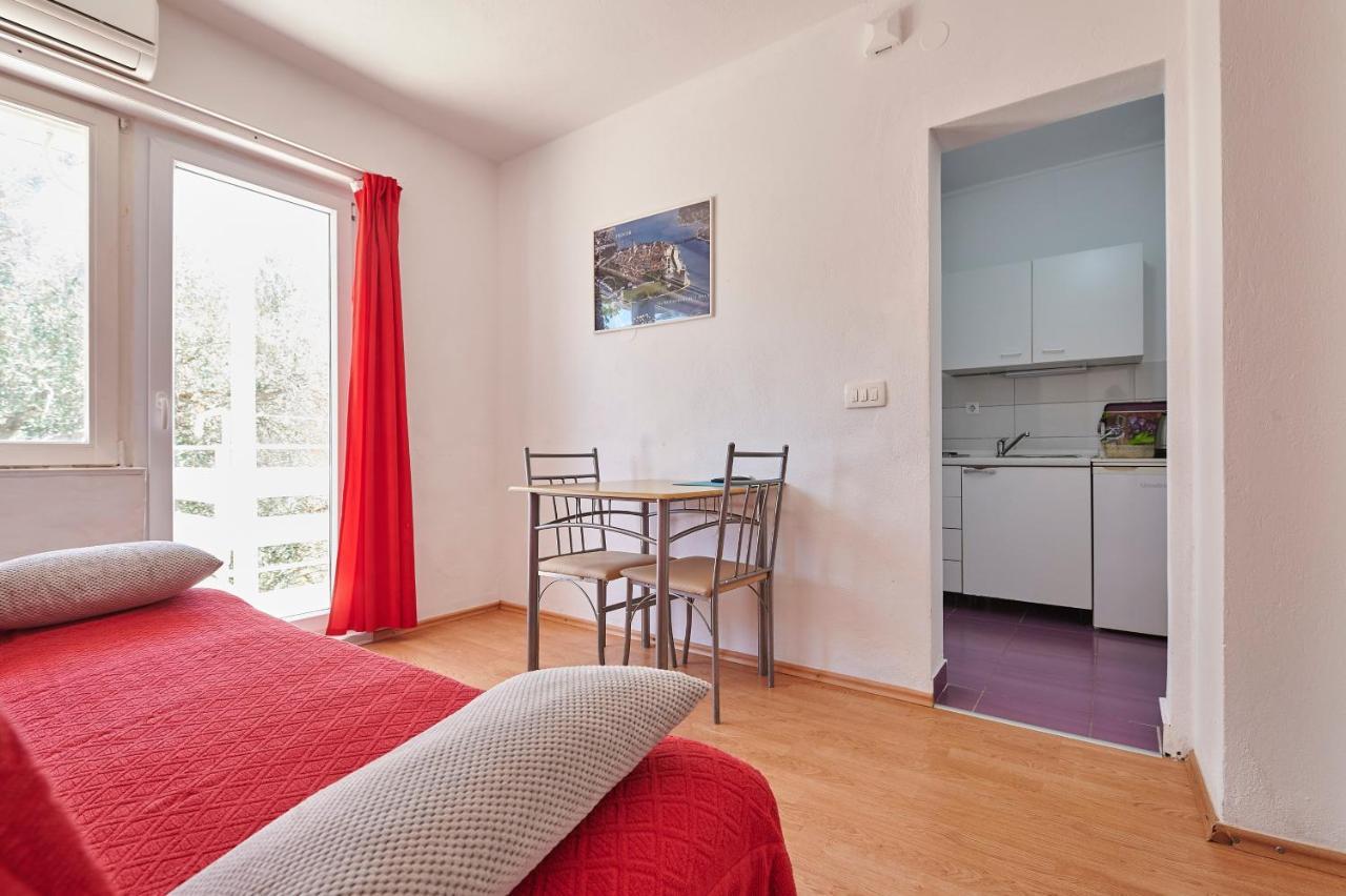 Apartments Balote Трогир Экстерьер фото